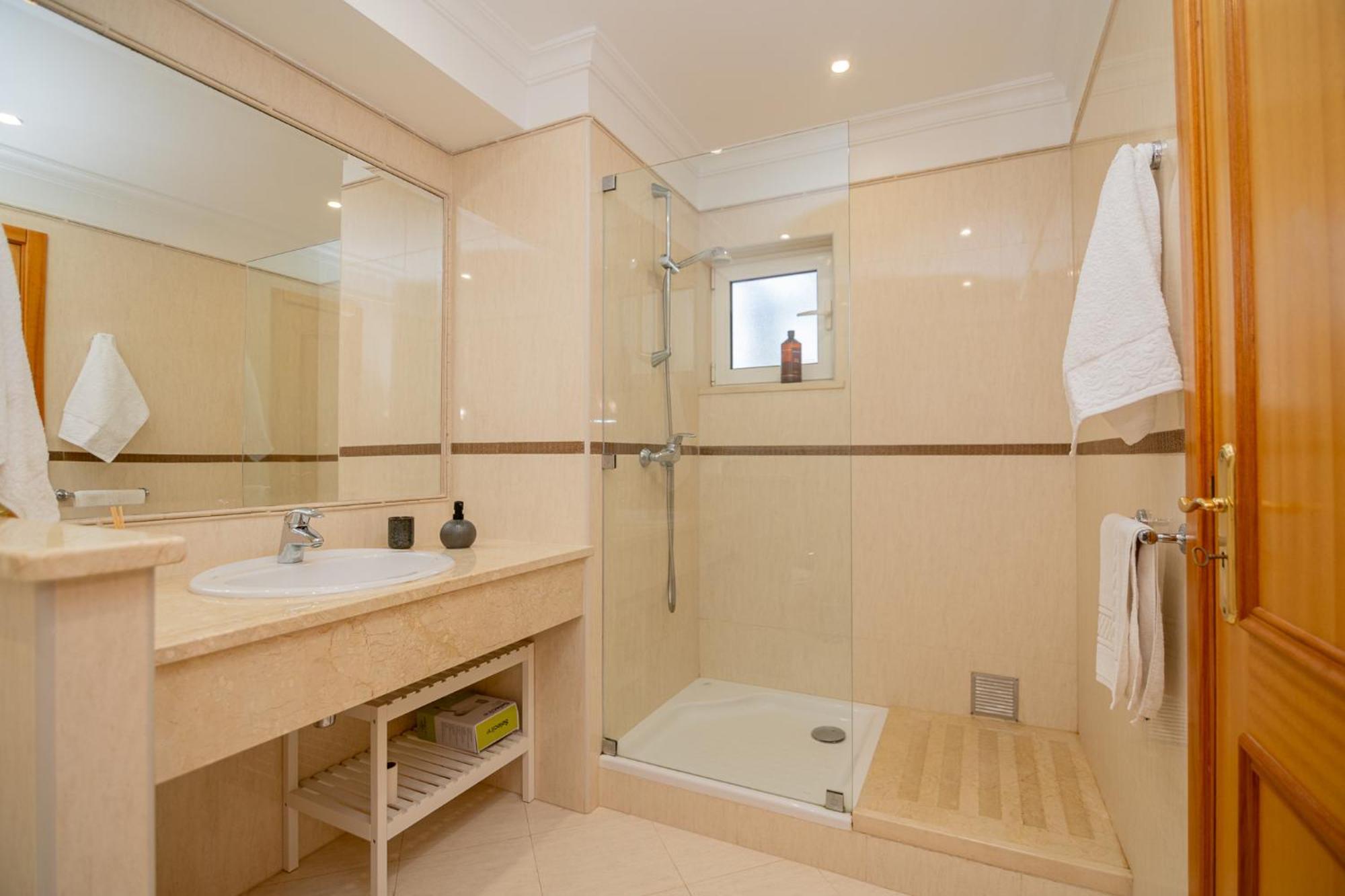 Quinta Da Boa Nova - Cheerful And Spacious 2-Bedroom Duplex Estombar Exterior photo